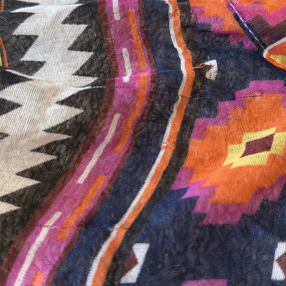 Arizona Print Scarf - Picture 6 of 6
